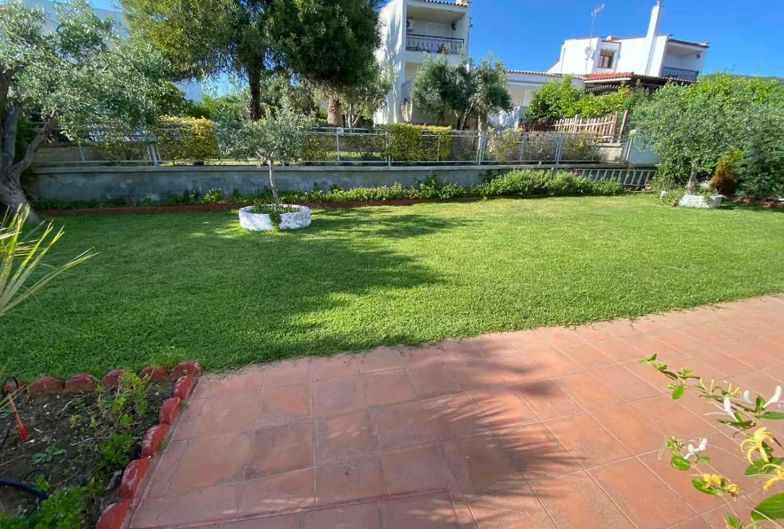 Beautiful Beach House Gerakini Villa